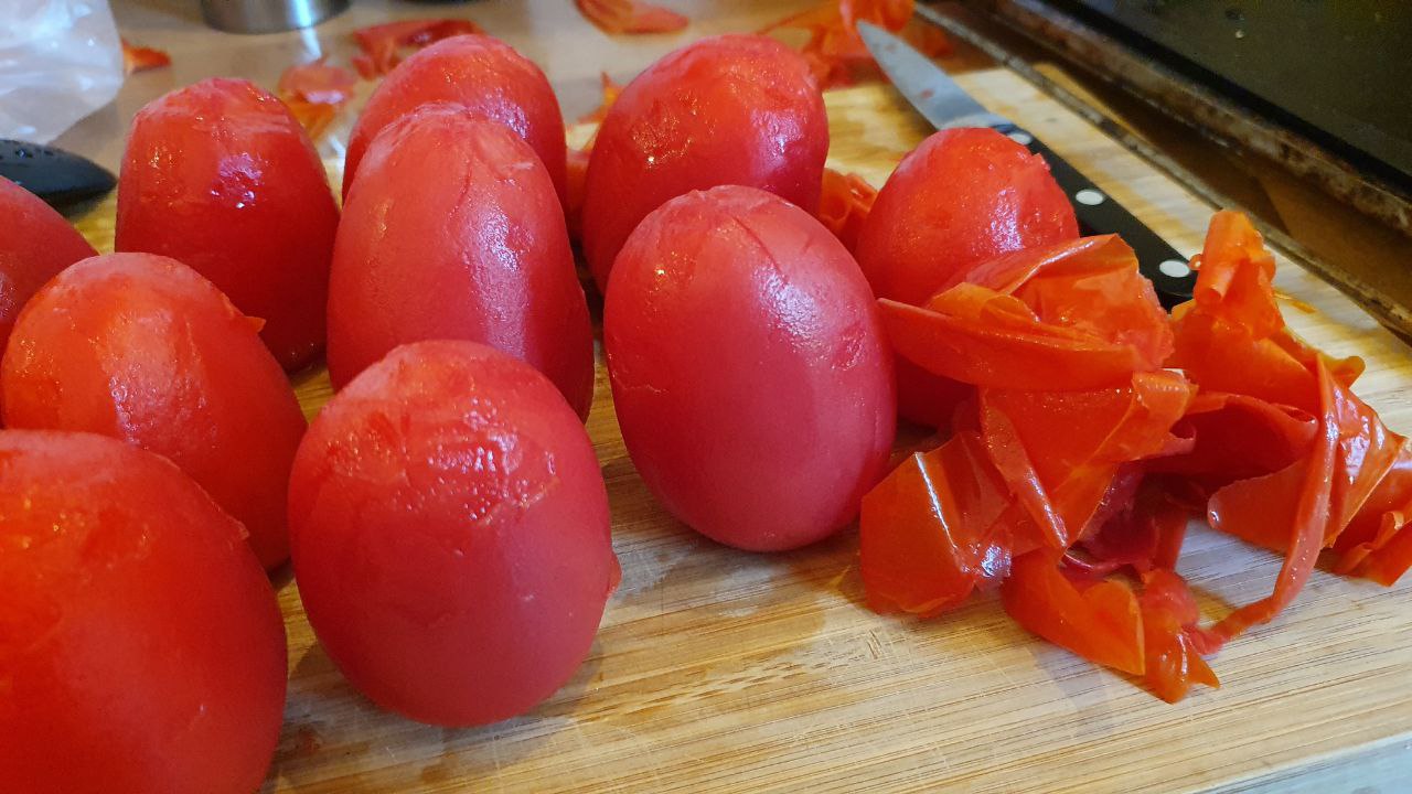 geschälte Tomaten